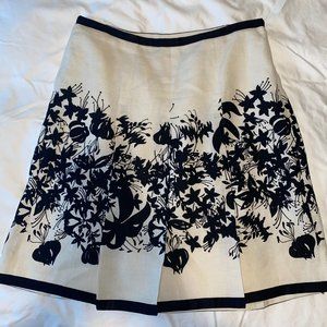 Ann Taylor LOFT Linen A-line Pleated Skirt in Size 10